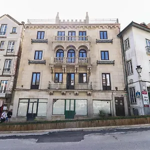 https://sintra-flower-lux-apartments-iii.hotels-lisbon-portugal.com