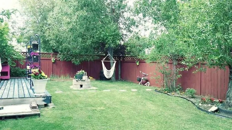 Brother Li Homestay Calgary Canada