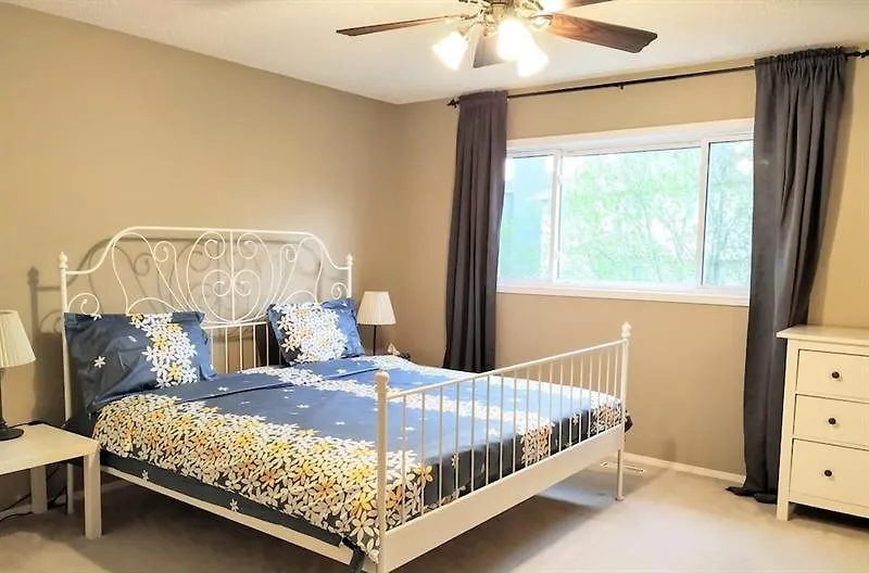 Brother Li Homestay Calgary Canada