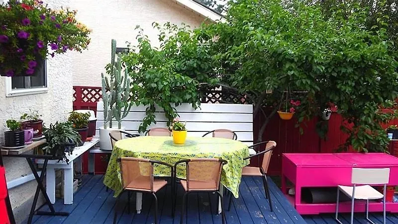 Brother Li Homestay Calgary