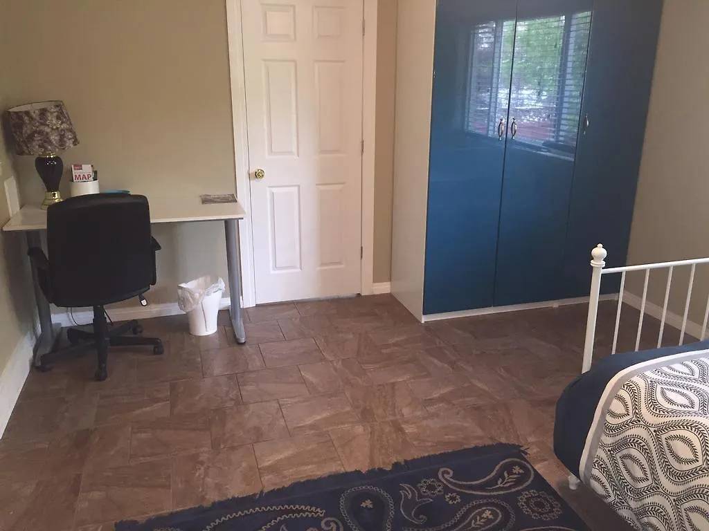 Brother Li Homestay Calgary