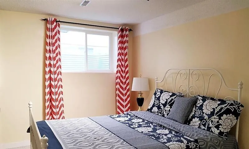 Brother Li Homestay Calgary