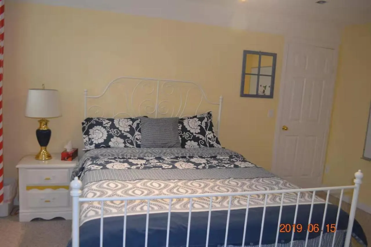 Brother Li Homestay Calgary