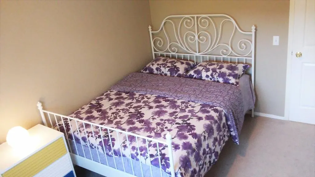 Brother Li Homestay Calgary