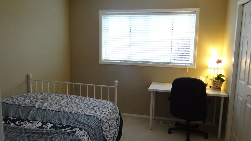 Brother Li Homestay Calgary