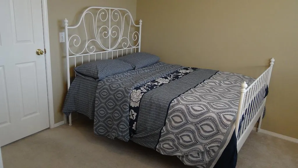 Brother Li Homestay Calgary