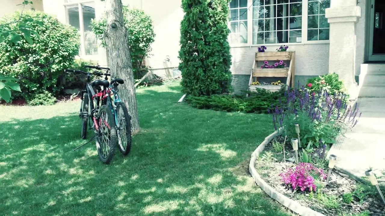 Brother Li Homestay Calgary